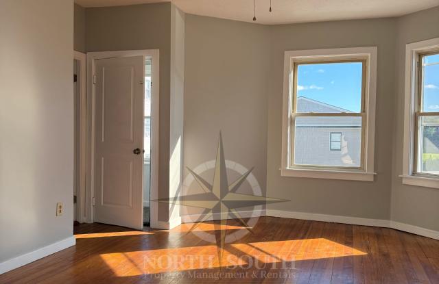 325 Davis Street Unit 2nd FL Gallery 4