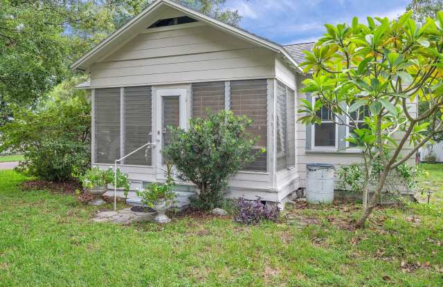 Charming Historic Gulfport Bungalow Near Downtown photos photos Charming Historic Gulfport Bungalow Near Downtown photos photos