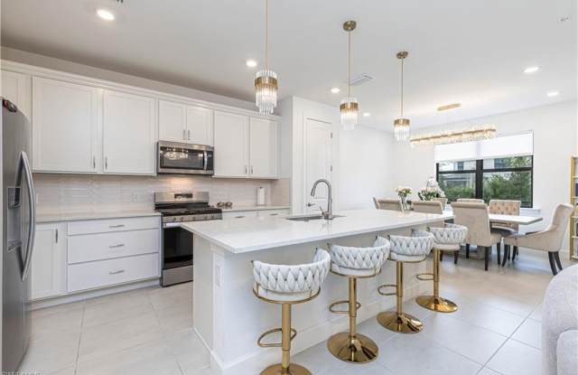 1854 Mesa Ln Gallery 2