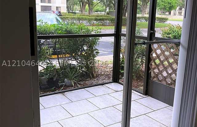 105 Gardens Dr Gallery 3