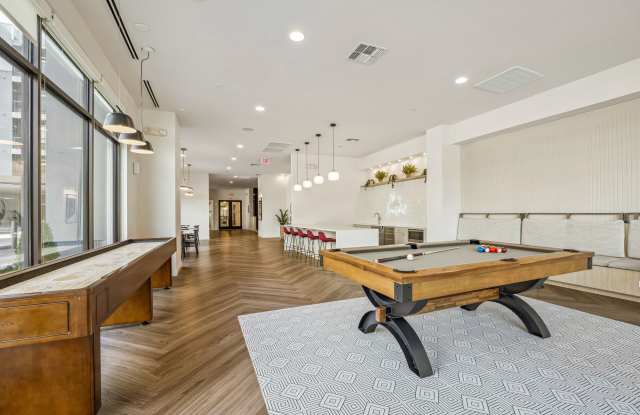 Aston Post Oak Gallery 1