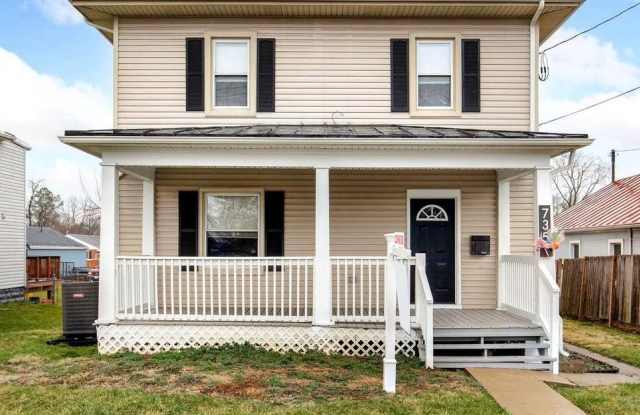 735 BERRYVILLE AVENUE photos photos