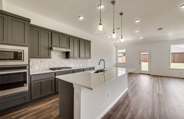1820 Purtis Creek Drive Gallery 2