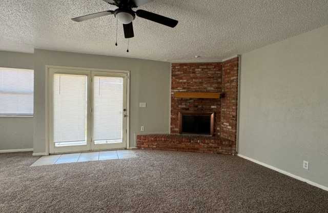 7007 SW Green Terrace- Hot new listing! Gallery 3
