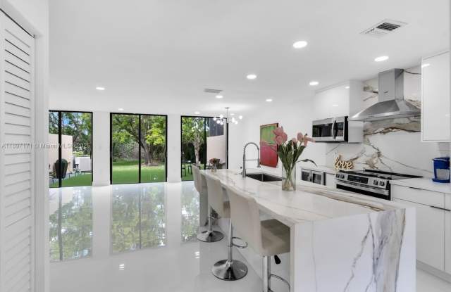 9962 Costa Del Sol Blvd photos photos