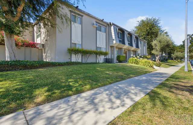 2BR/1BA Condo with Resort-Style Amenities & Low-Maintenance Living Gallery 1