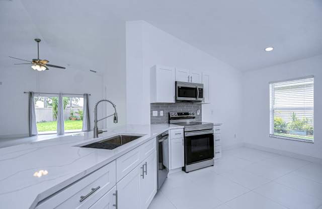 2227 Colville Chase Dr Gallery 4