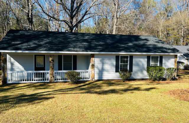 Completely updated 3 bedroom 2 bath home in Lagrange! Must see! photos photos