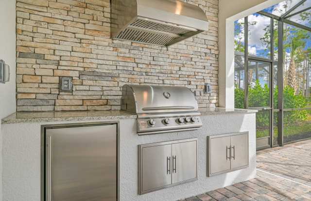 Vista at WildBlue ~ Pool Home Ready to Rent Gallery 4