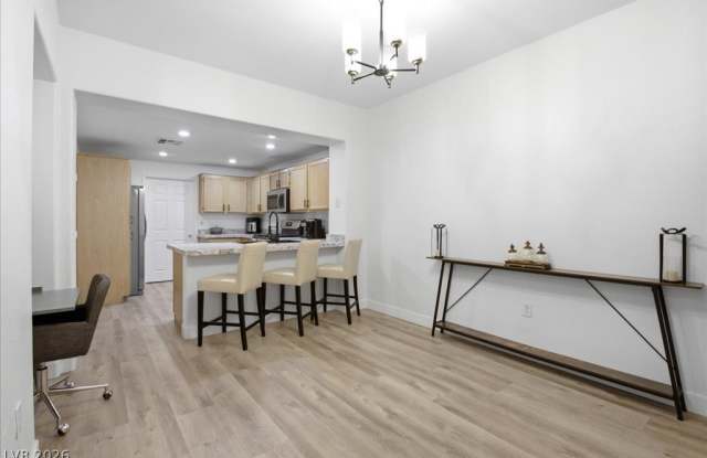 10231 Deerfield Beach Avenue Gallery 4