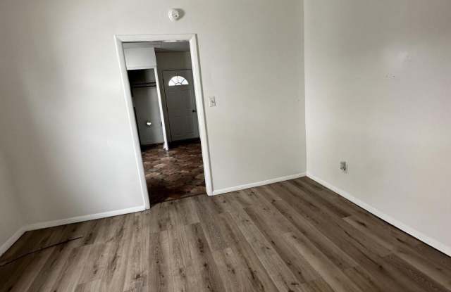 32 Murray Street unit: 1 photos photos