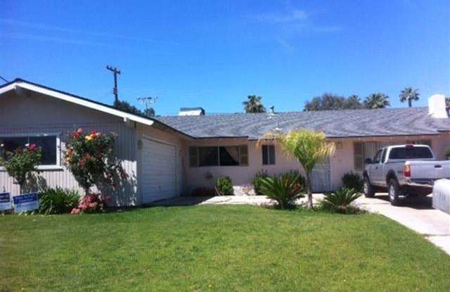 For Rent-4213 Alexander-SW- $2,200 + $2,200-4+2 SW Bakersfield photos photos