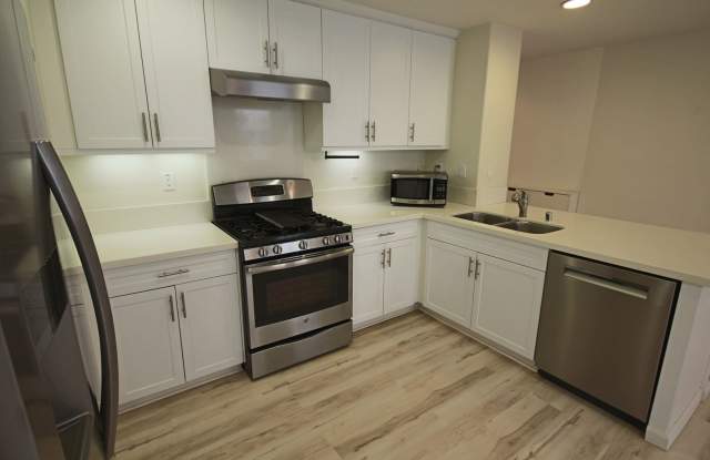 2 Bedroom/2.5 Bath Townhouse photos photos 2 Bedroom/2.5 Bath Townhouse photos photos