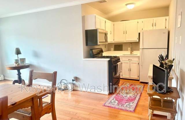 3000 7th St, NE photos photos