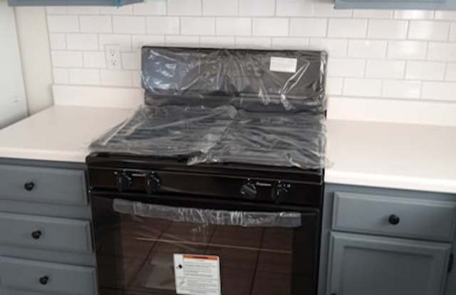 130 Locust Street - 130 Locust Street, El Paso, TX 79905