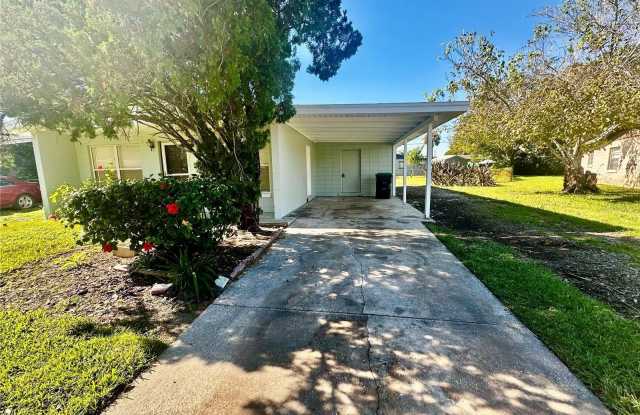 7600 RAVENNA AVENUE photos photos