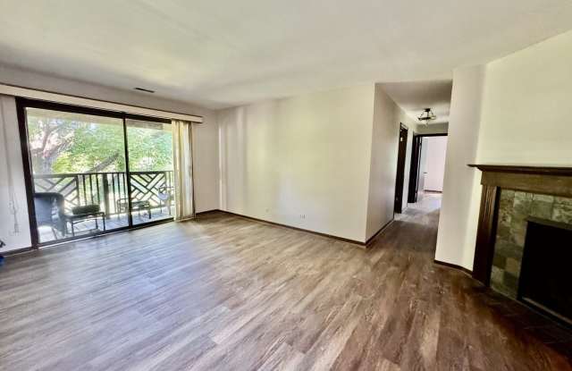 1737 Harrow Court Gallery 4