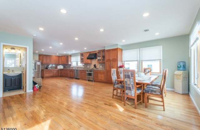 21 Phoenix Ave photos photos