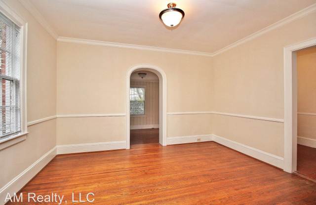 2714 Selwyn Avenue Gallery 4