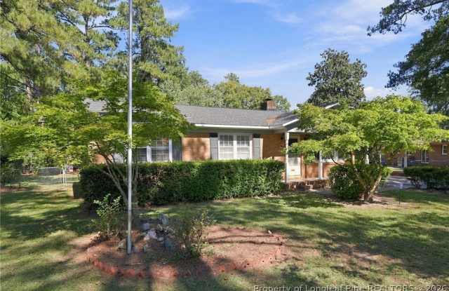 6312 Kincross Avenue Gallery 3