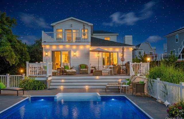800 Dune Road Gallery 1