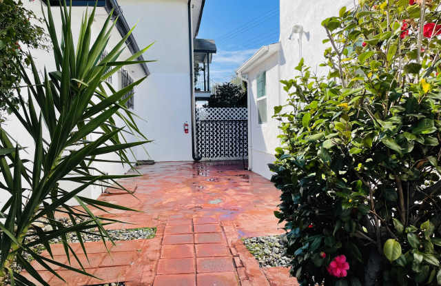 3254 Perlita Avenue Gallery 2