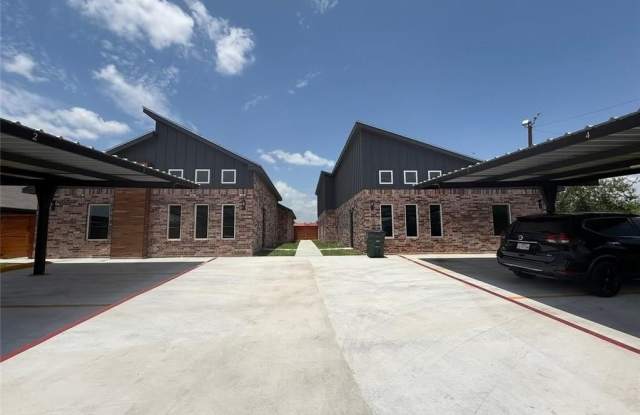 900 W 8th Street unit: 1 photos photos