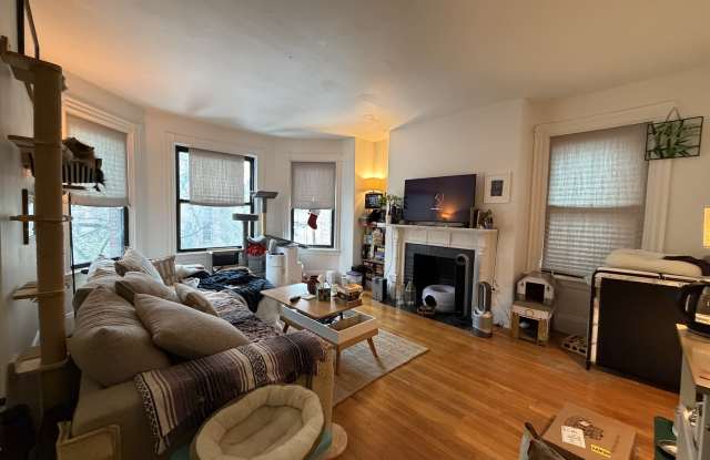 16 Davis Ave photos photos