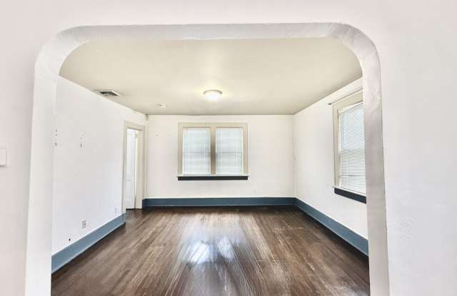 140 Wall Street Gallery 2