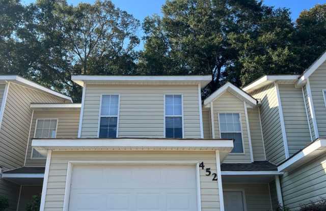 Available NOW - 452 Sandy Oak photos photos Available NOW - 452 Sandy Oak photos photos