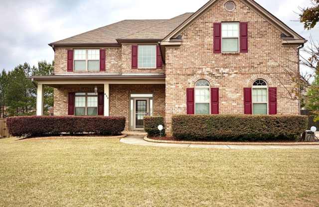 Spacious 4BR Brick Home | Approx. 3,295 Sq Ft | Large Yard + 2-Car Garage – Stockbridge photos photos