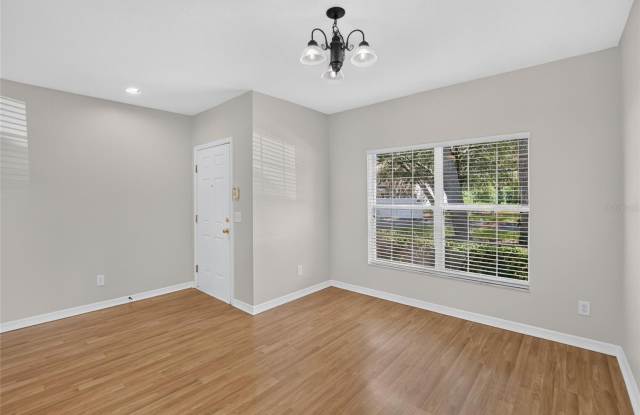15768 FISHHAWK FALLS Drive Gallery 4