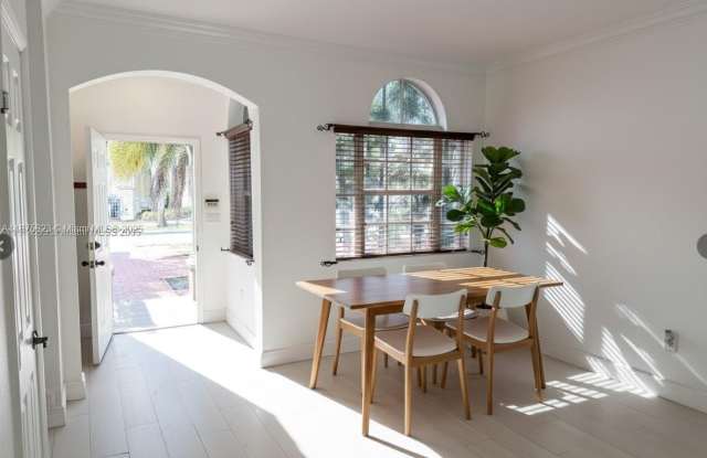 4959 SW 135th Way photos photos