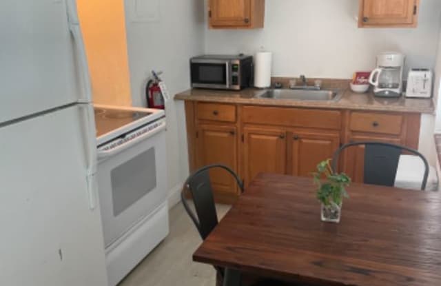 729 SW 4th Ct Apt 1 - 729 Coontie Ct, Fort Lauderdale, FL 33312