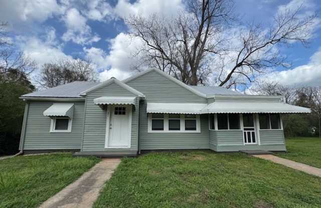 505 East 5th Street photos photos