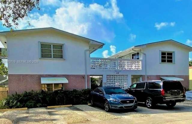 1710 Madison St photos photos