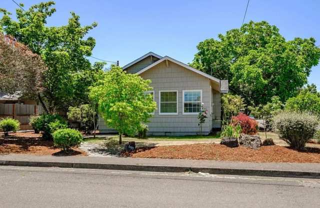 3 Bedroom Home on Large Corner Lot! photos photos 3 Bedroom Home on Large Corner Lot! photos photos