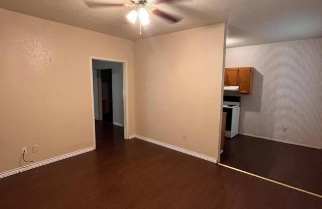 6911 us highway 281 unit: 1 photos photos