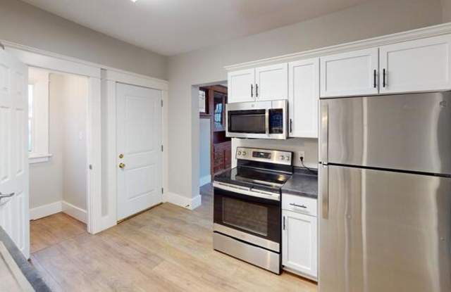 711 North 9th Street - 711 North 9th Street, Bismarck, ND 58501
