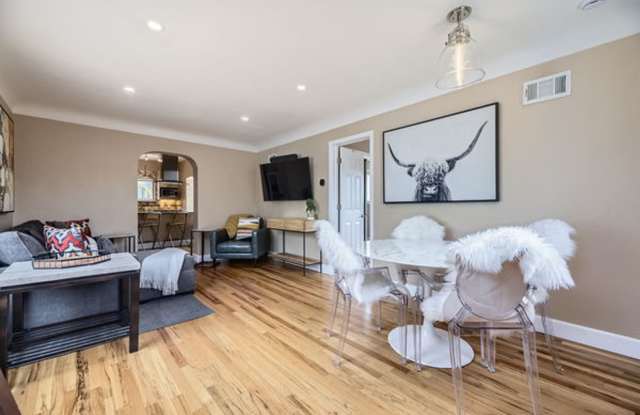 2BD, 1BA Half-Duplex in Platt Park with Oversized 2-Car Garage Gallery 3