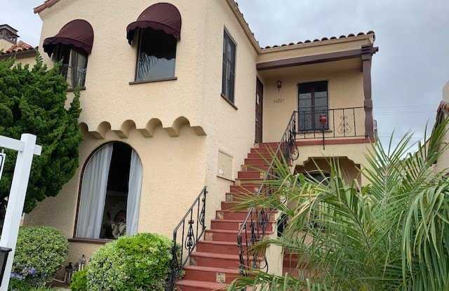132 Argonne - 132 Argonne Avenue, Long Beach, CA 90803
