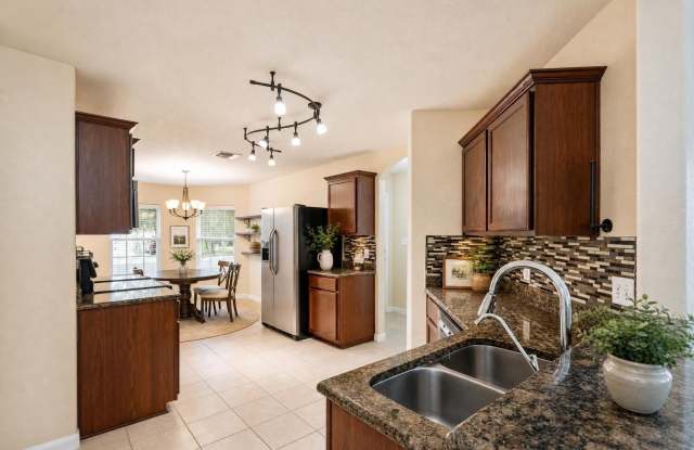 6902 Luckey Path Gallery 4