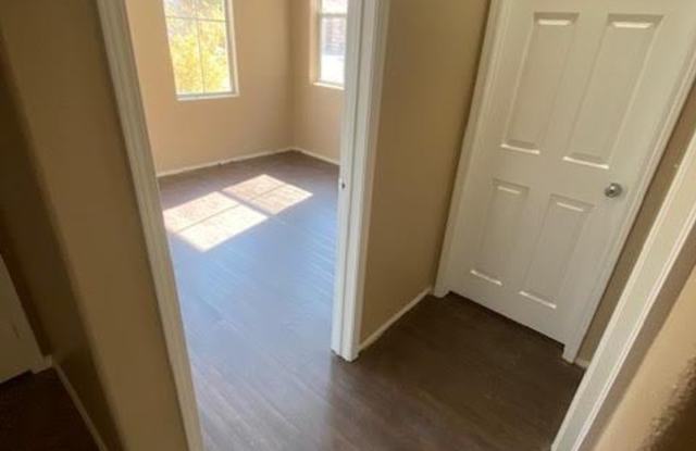 9848 LAKE AUSTIN Court Gallery 2