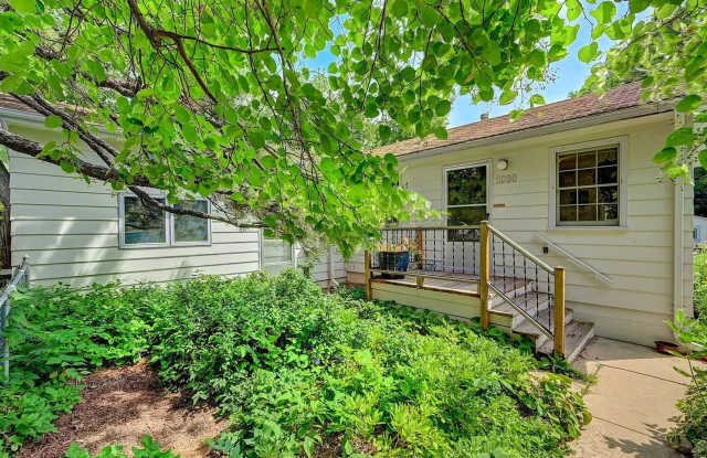 2 BED/1 BATH HOME IN NEWLANDS AVAILABLE June 15th! photos photos 2 BED/1 BATH HOME IN NEWLANDS AVAILABLE June 15th! photos photos