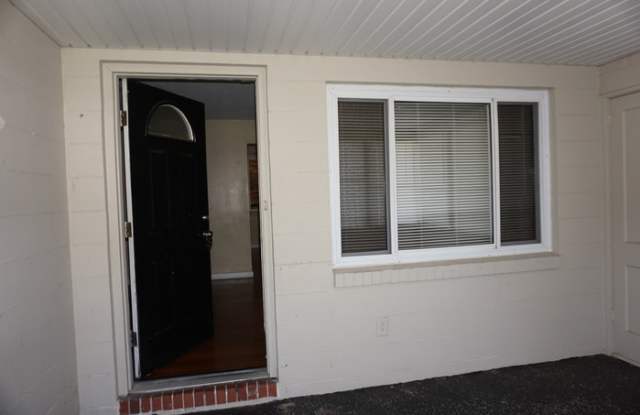 5011 East Romilly Drive Gallery 3