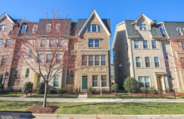 619 CROWN PARK AVENUE - 619 Crown Park Avenue, Gaithersburg, MD 20878 619 CROWN PARK AVENUE - 619 Crown Park Avenue, Gaithersburg, MD 20878