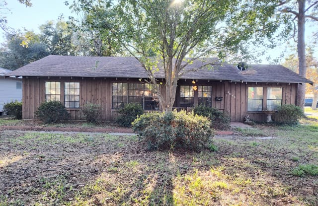 4849 Grant Avenue - 4849 Grant Avenue, Groves, TX 77619
