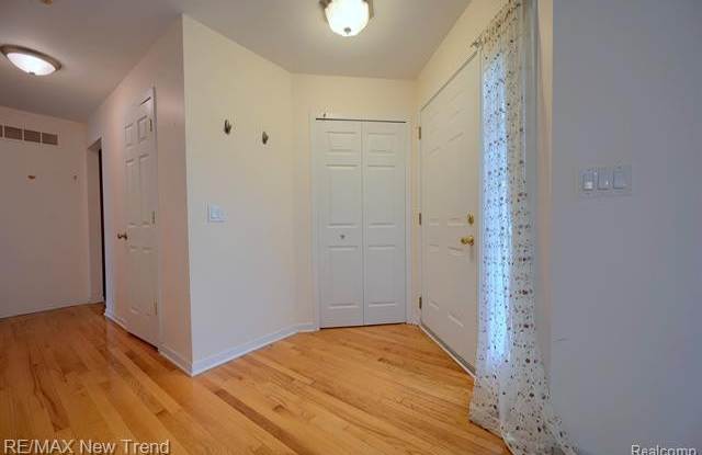 24263 WEATHERVANE Court Gallery 3