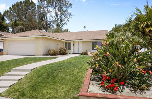 Clean Single Story on Cul-de-sac Near Calavera Trails - Available Now photos photos