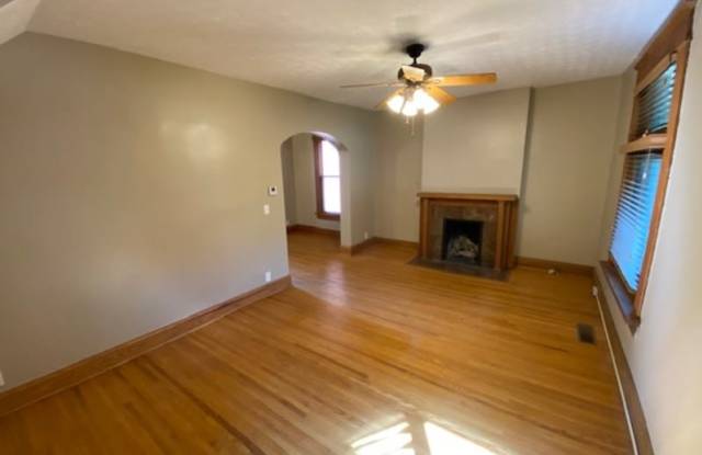 309 Tappan Street Gallery 3
